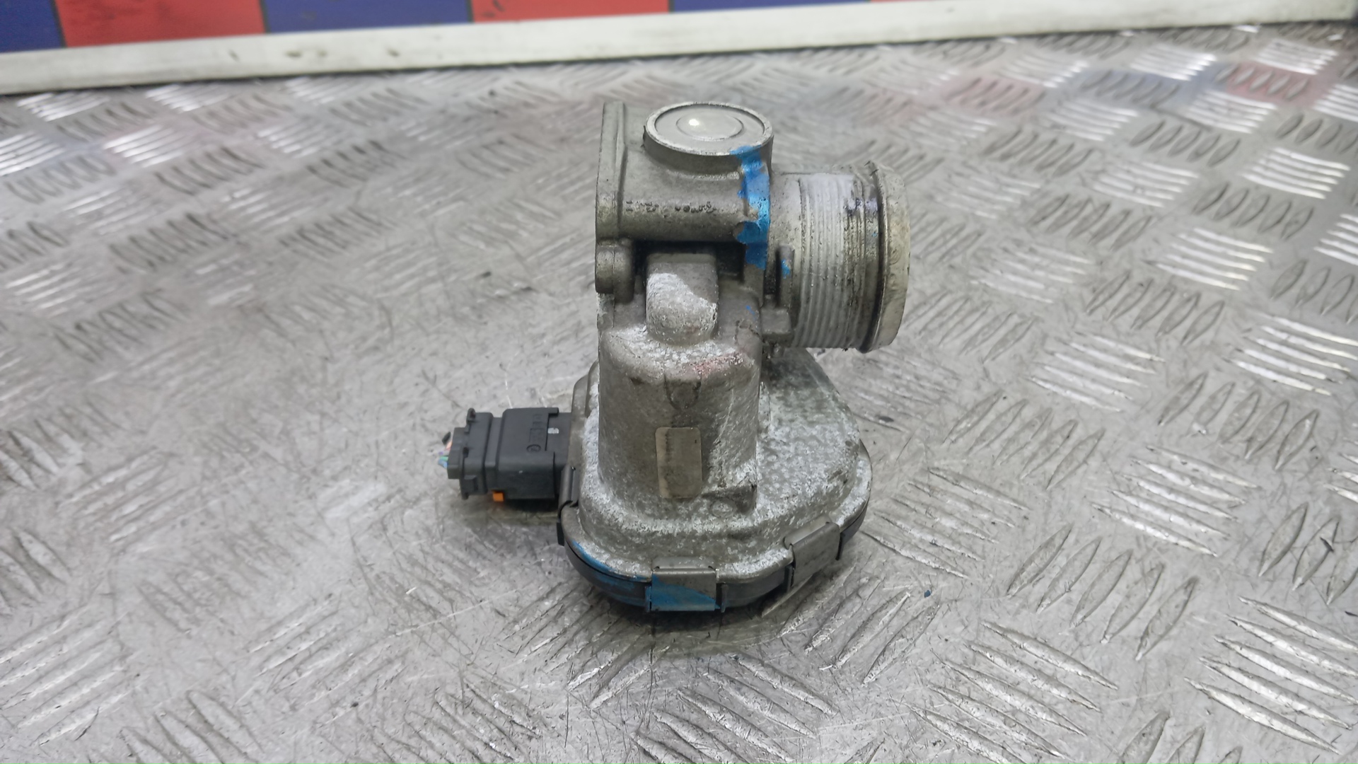 Заслонка дроссельная электрическая