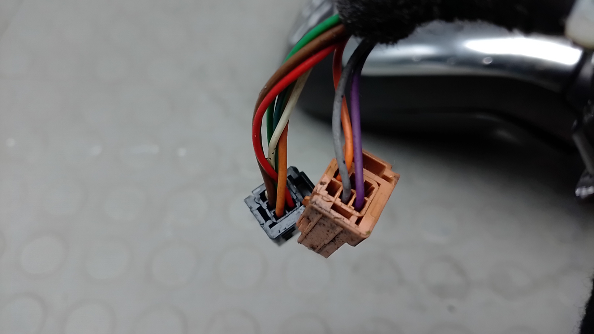 Зеркало левое электрическое