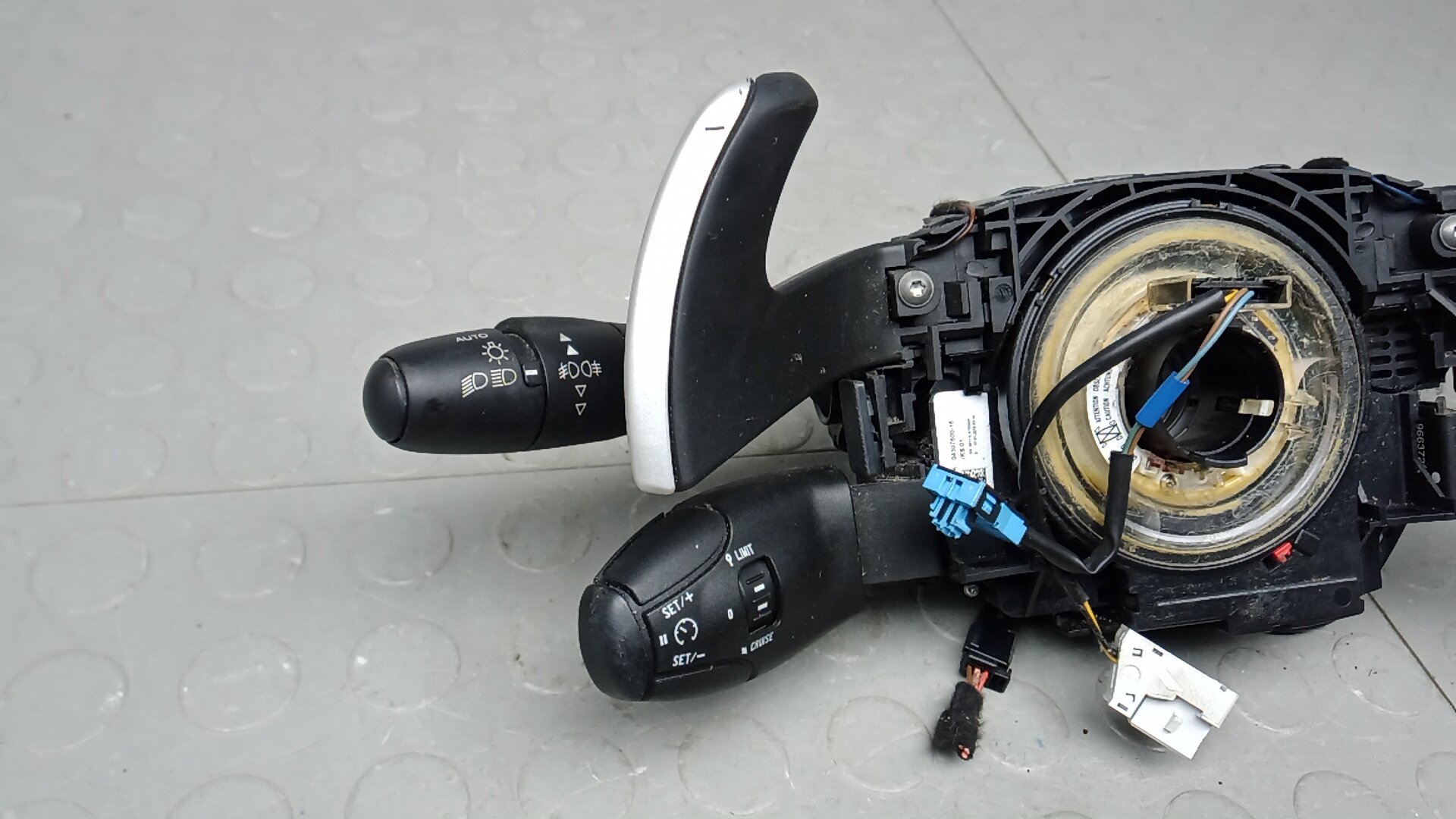 Переключатель подрулевой