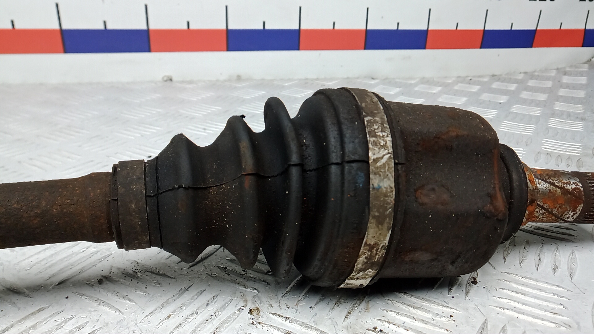 Полуось передняя левая