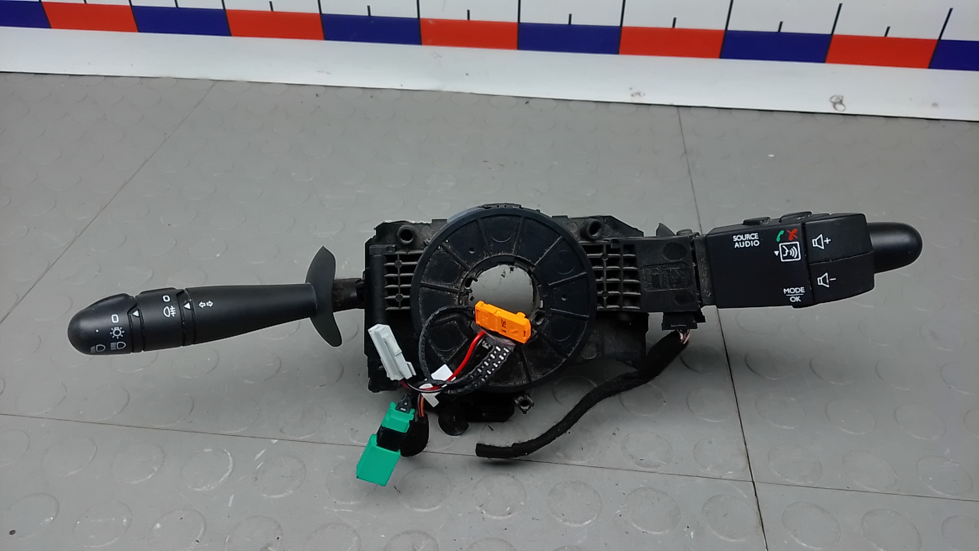 Переключатель подрулевой