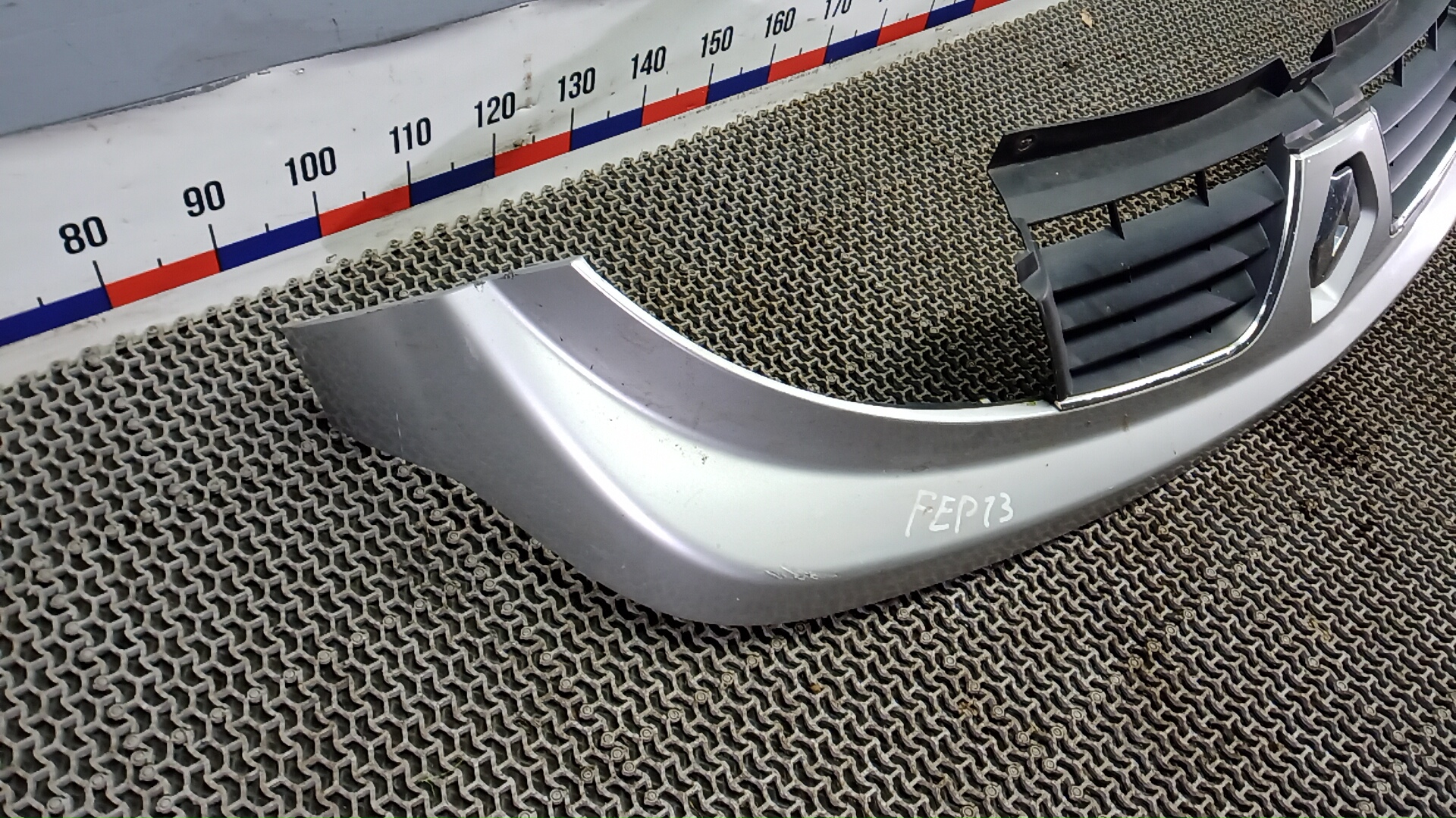 Решетка радиатора