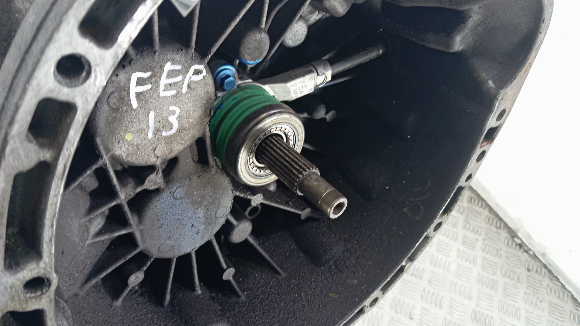 МКПП (механическая коробка переключения передач)