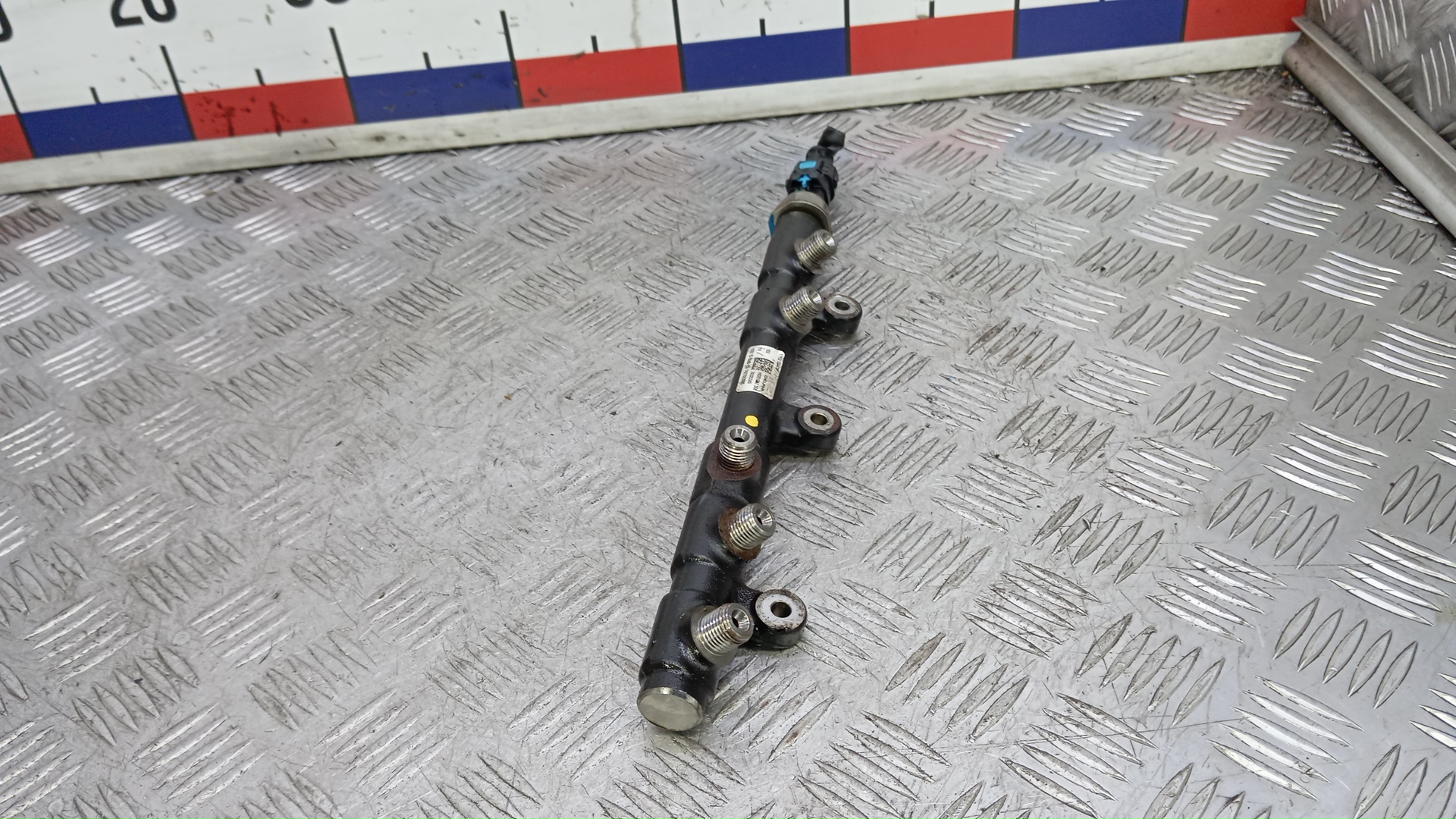 Рейка топливная (рампа)