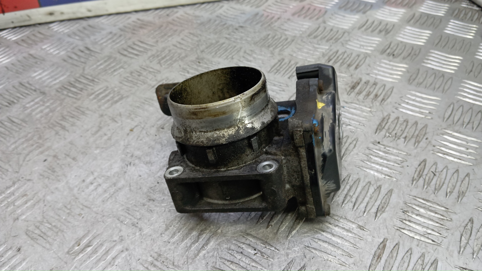 Заслонка дроссельная электрическая