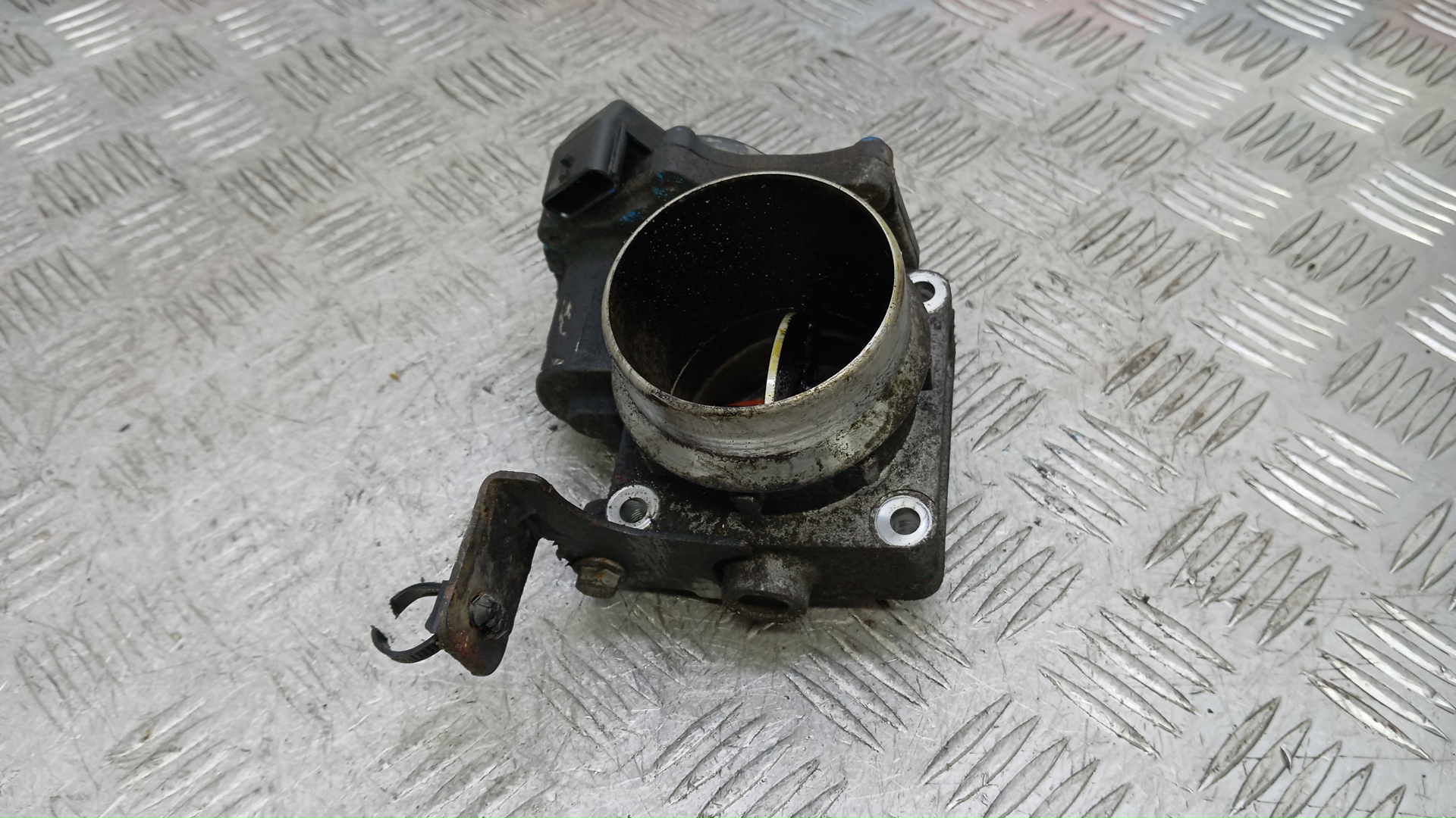 Заслонка дроссельная электрическая