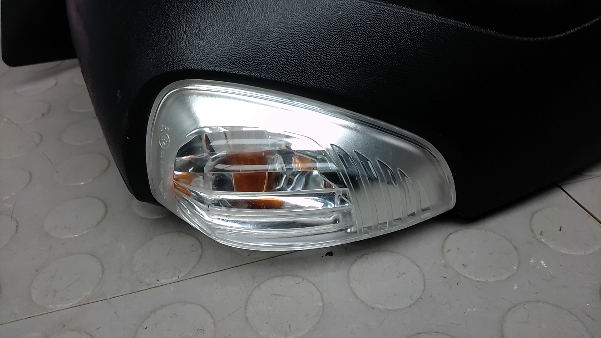 Зеркало левое электрическое