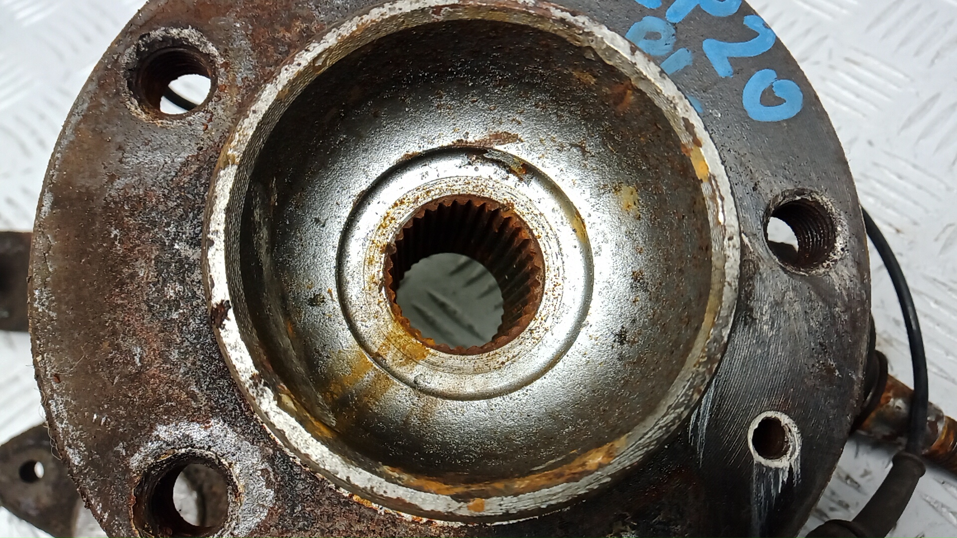 Ступица передняя