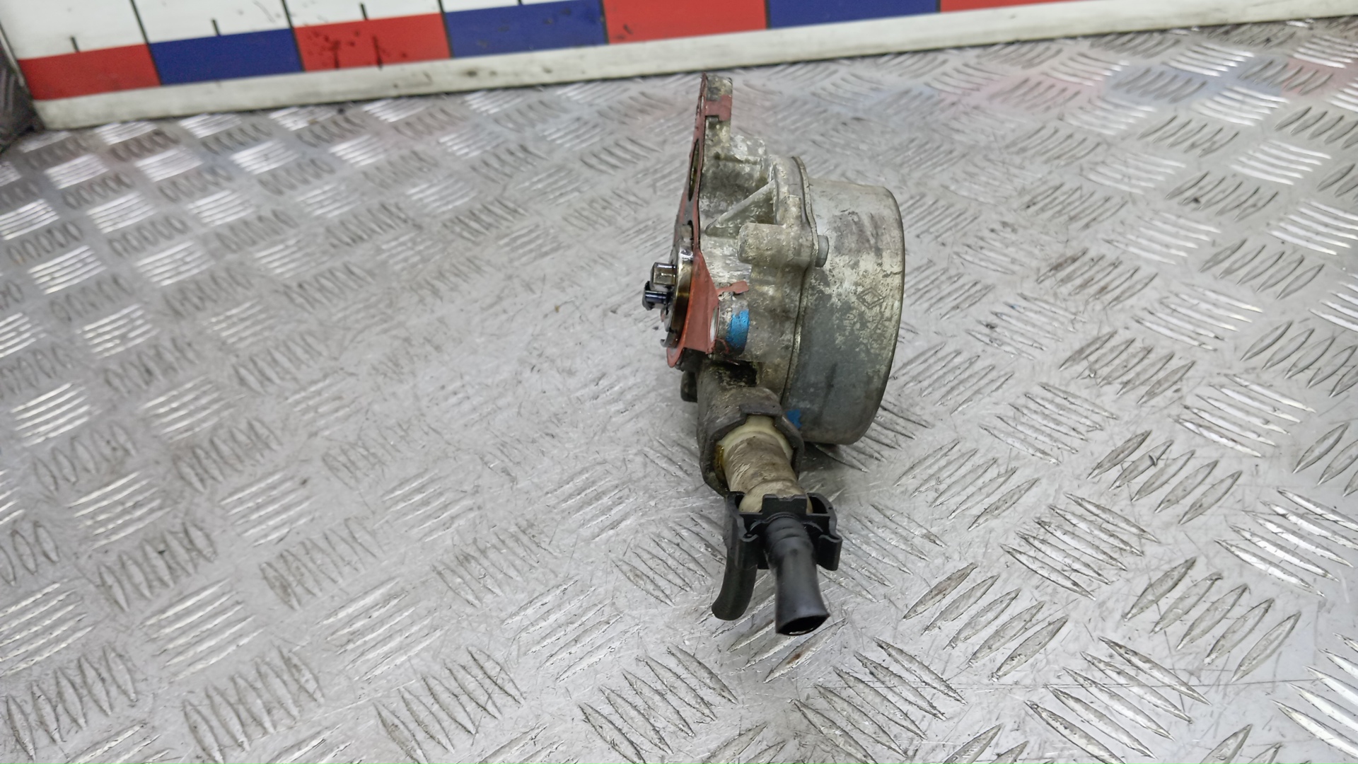 Насос вакуумный