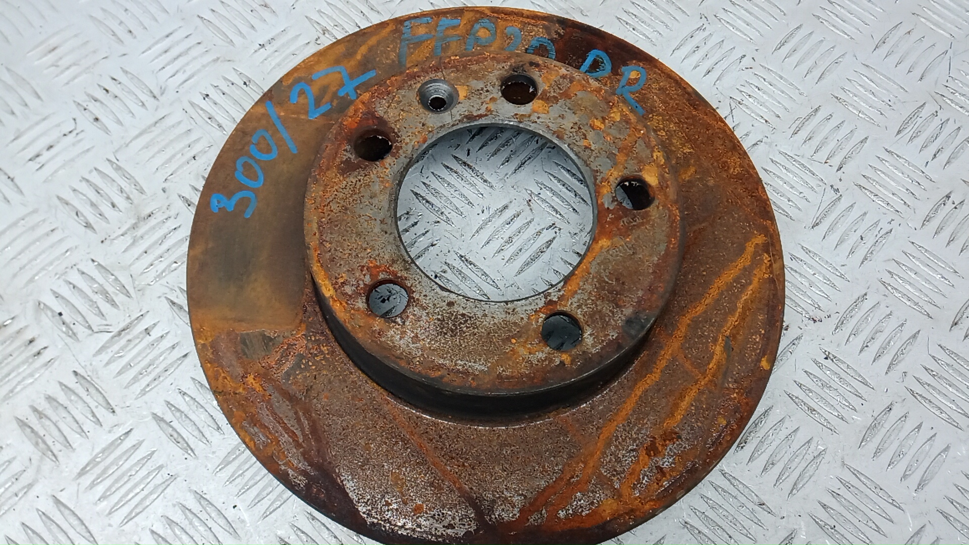 Диск тормозной передний вентилируемый