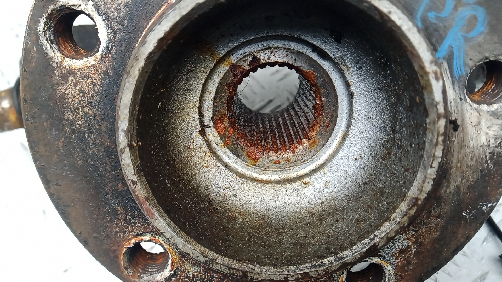 Ступица передняя