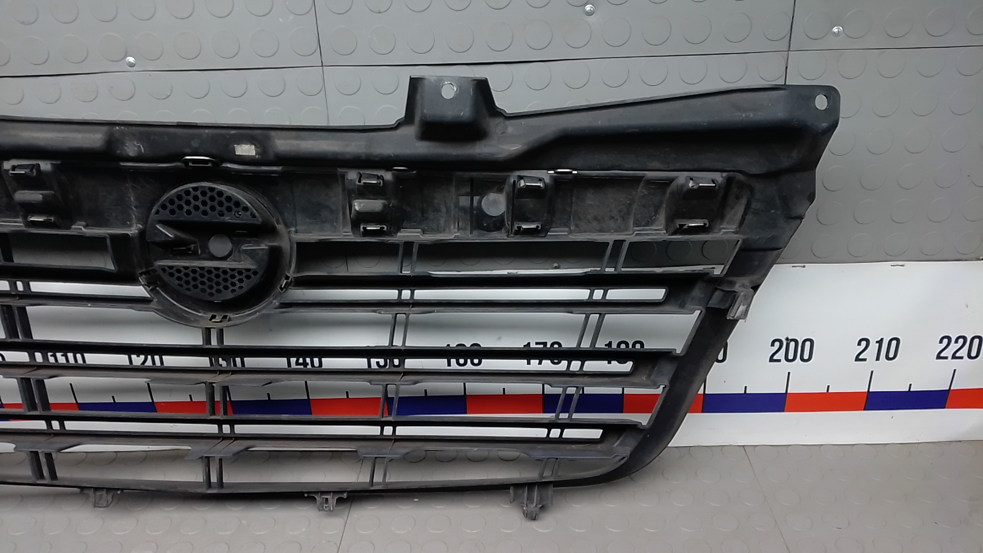 Решетка радиатора