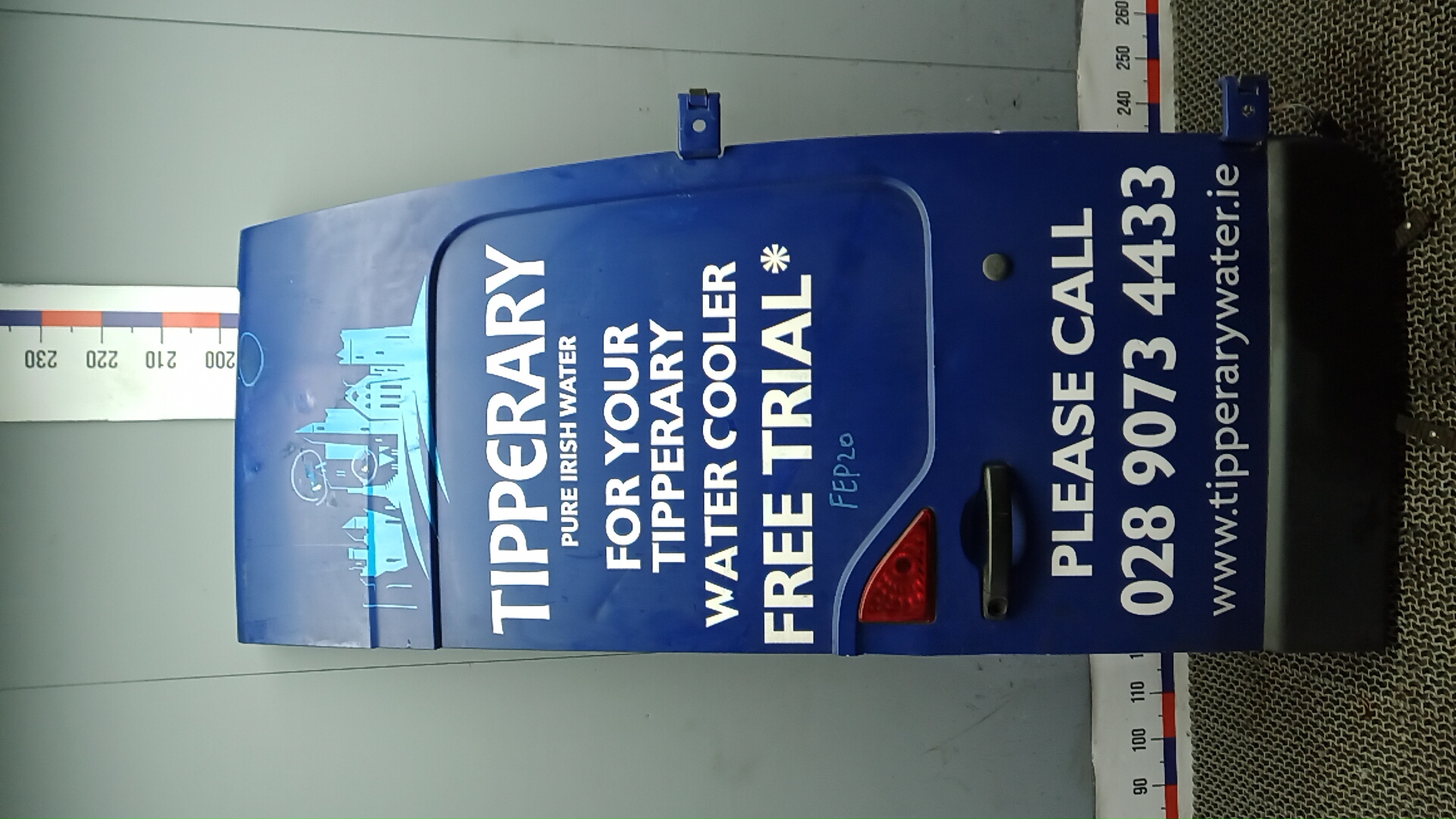 Дверь багажника правая