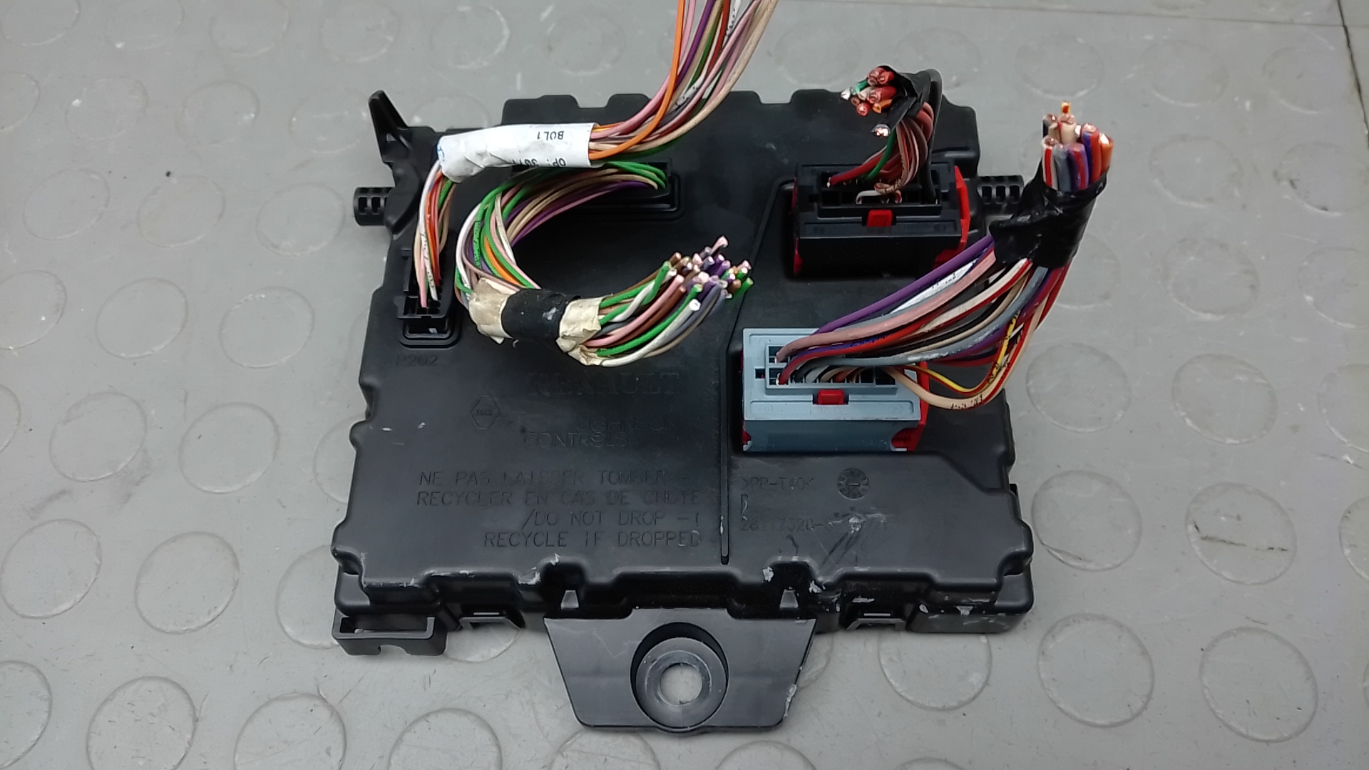 Блок предохранителей