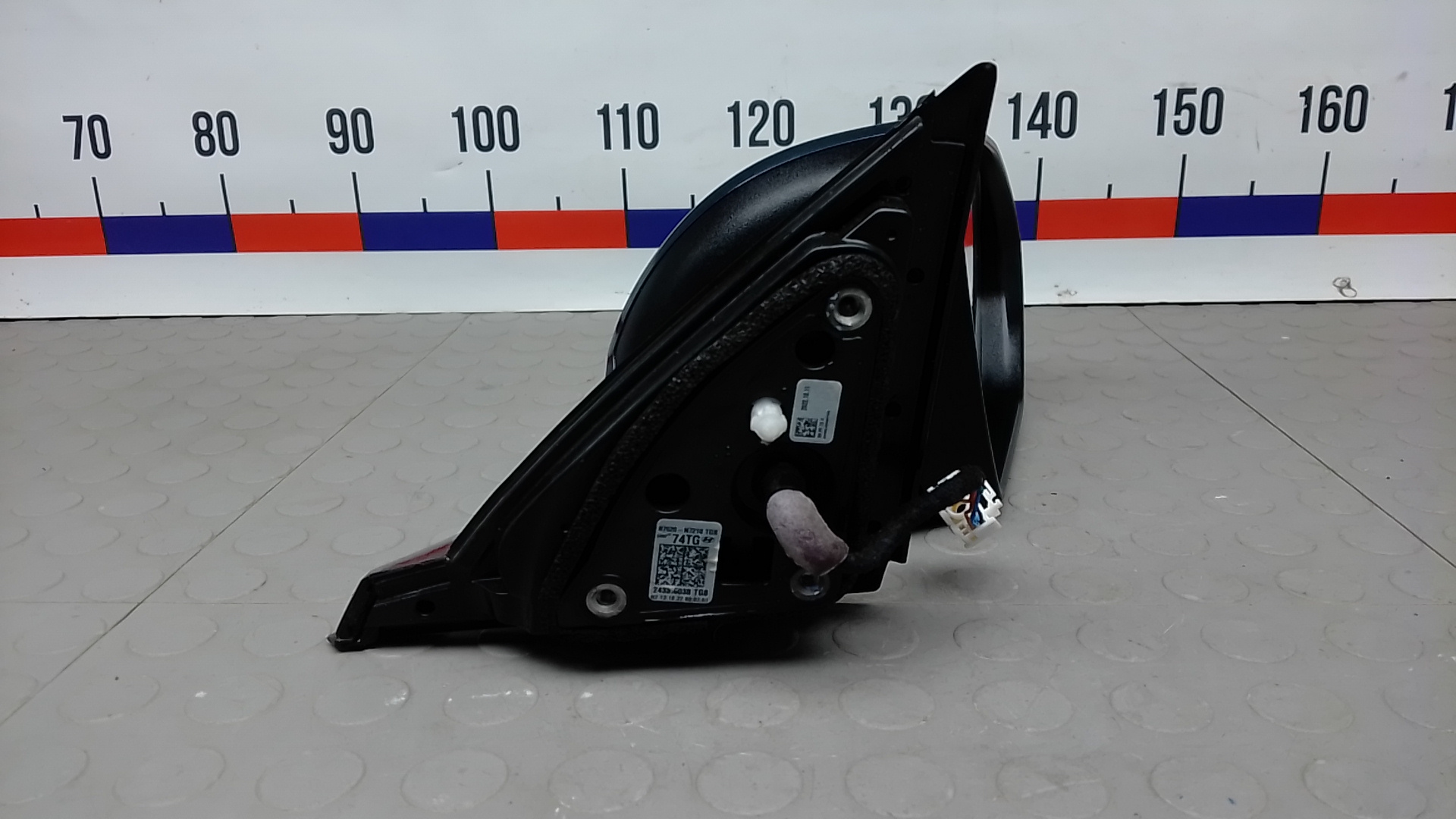 Зеркало правое электрическое