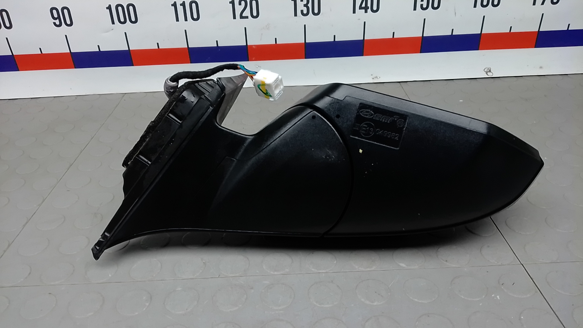 Зеркало правое электрическое