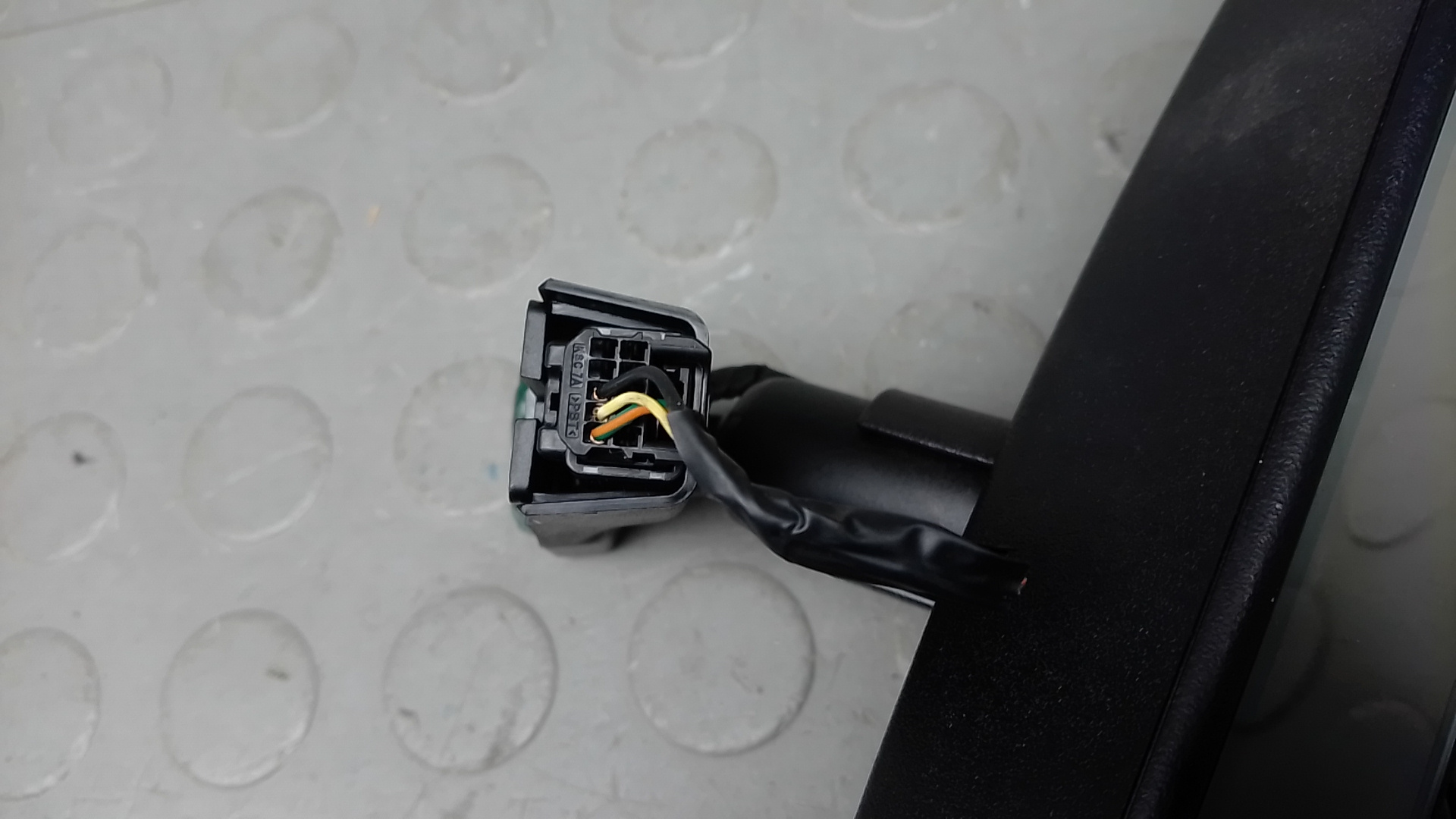 Зеркало заднего вида