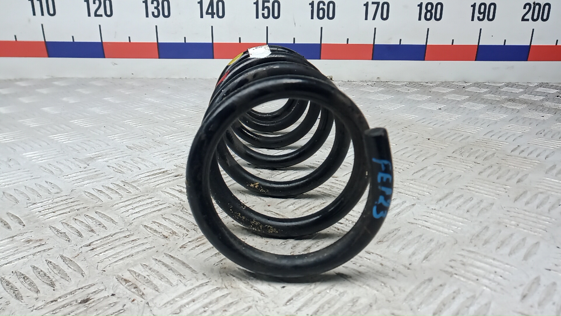 Пружина задняя