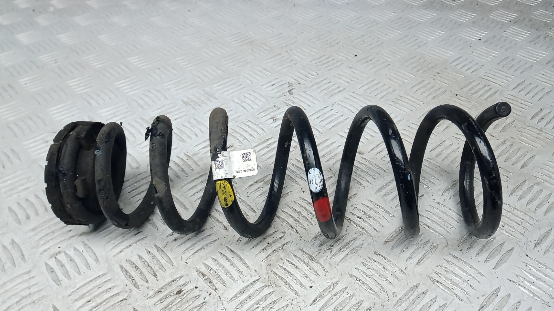 Пружина задняя