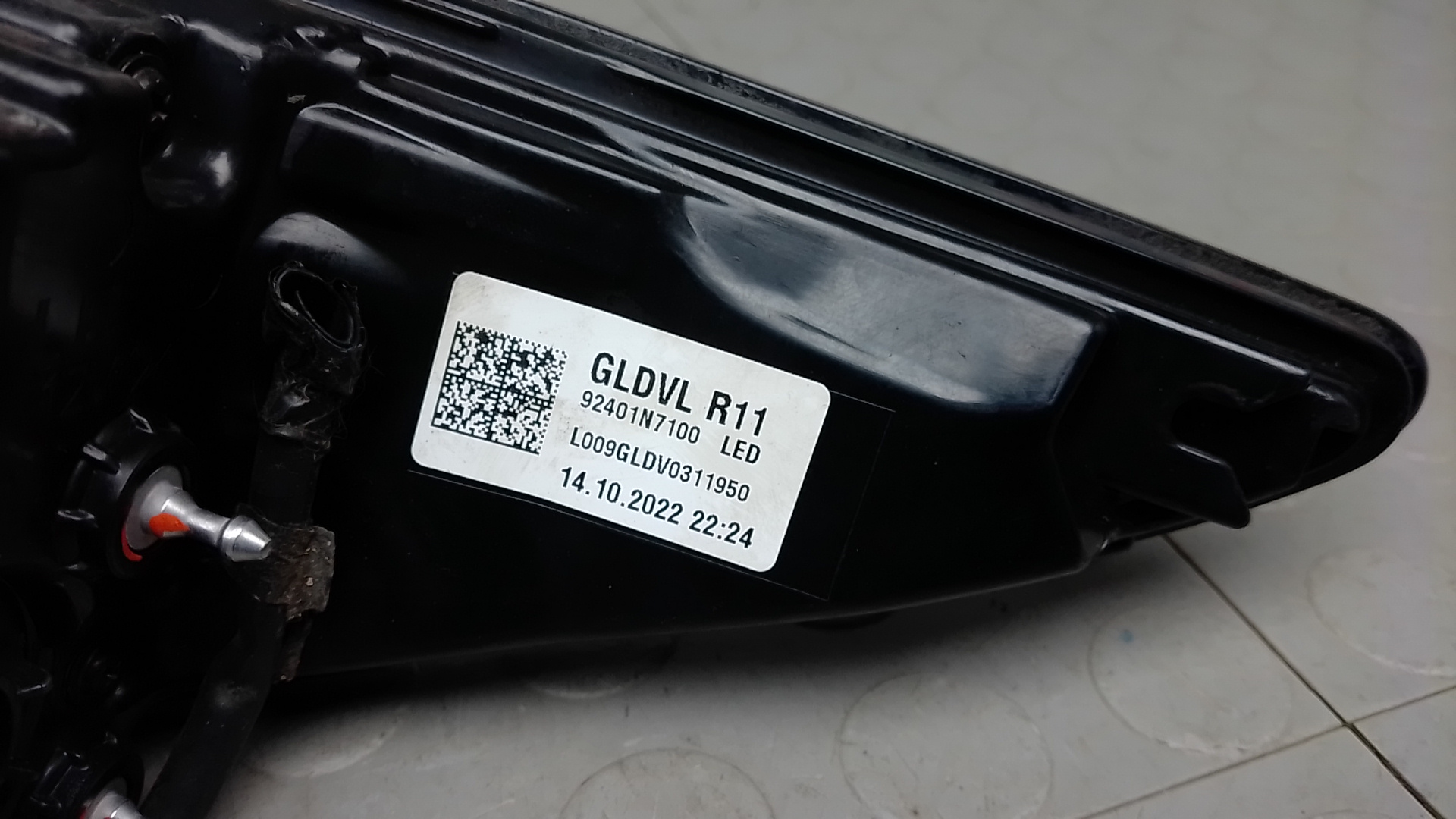 Фонарь задний левый