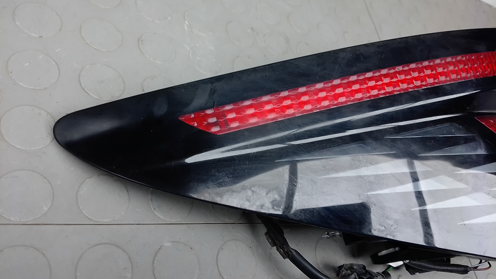 Фонарь задний левый