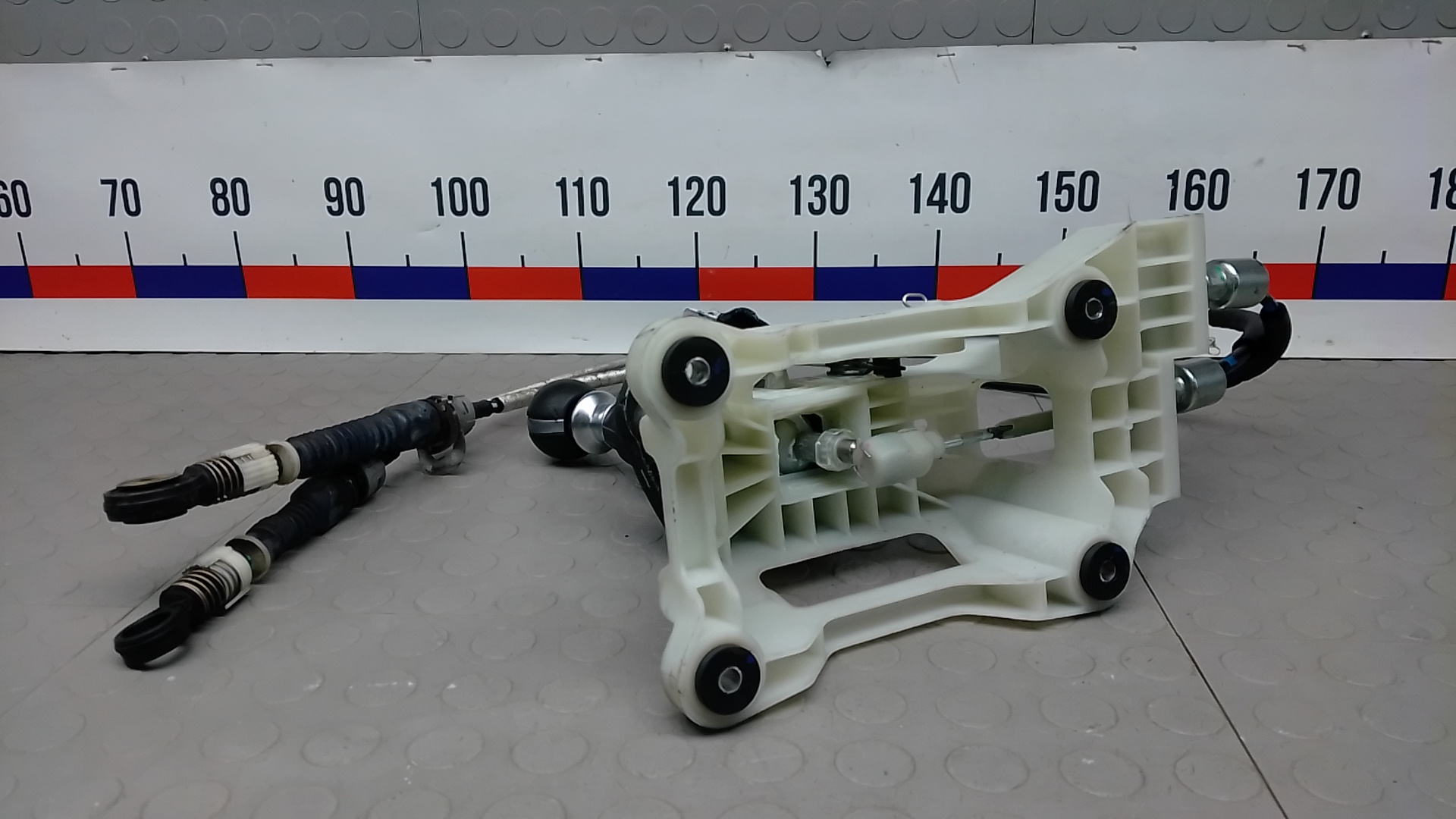 Кулиса МКПП / АКПП