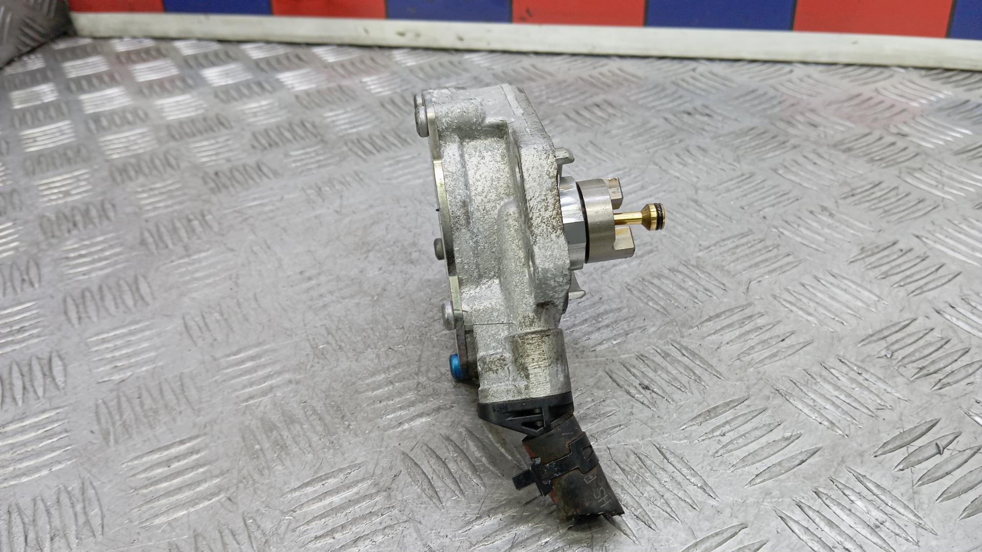 Насос вакуумный