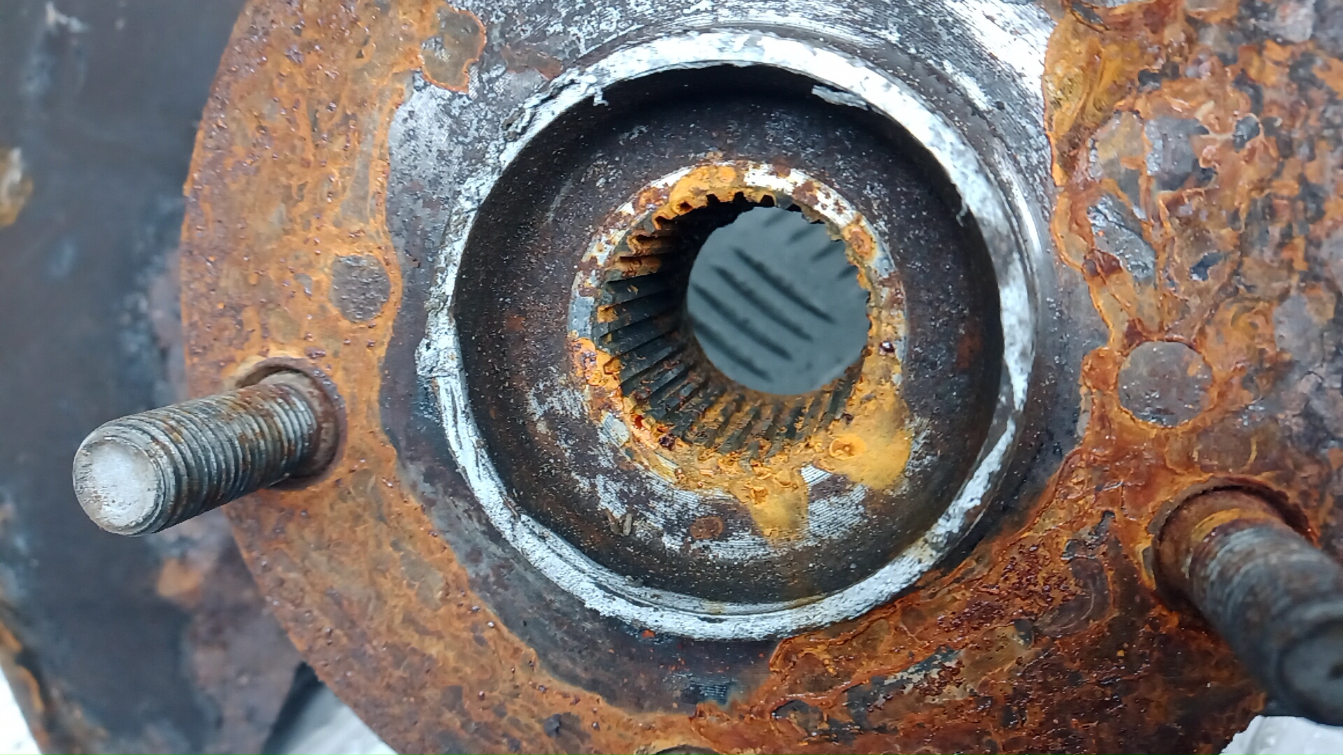 Ступица передняя