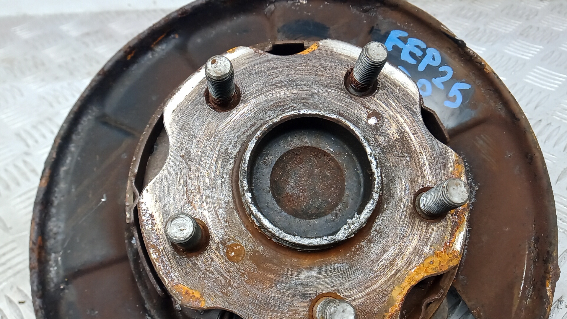 Ступица задняя