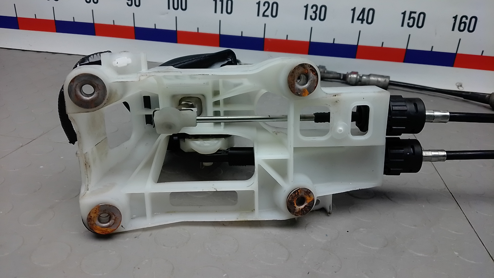 Кулиса МКПП / АКПП