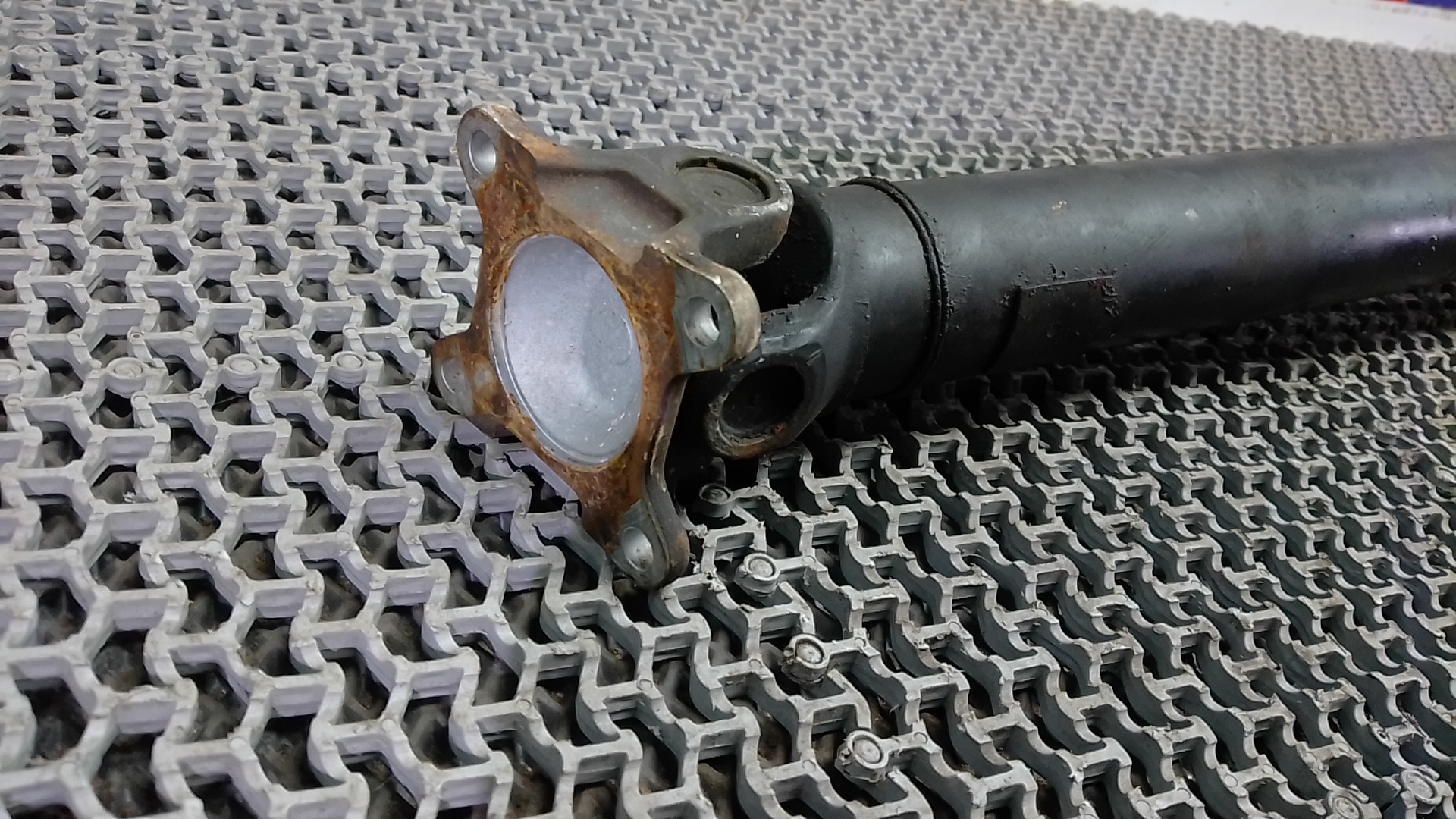 Вал карданный