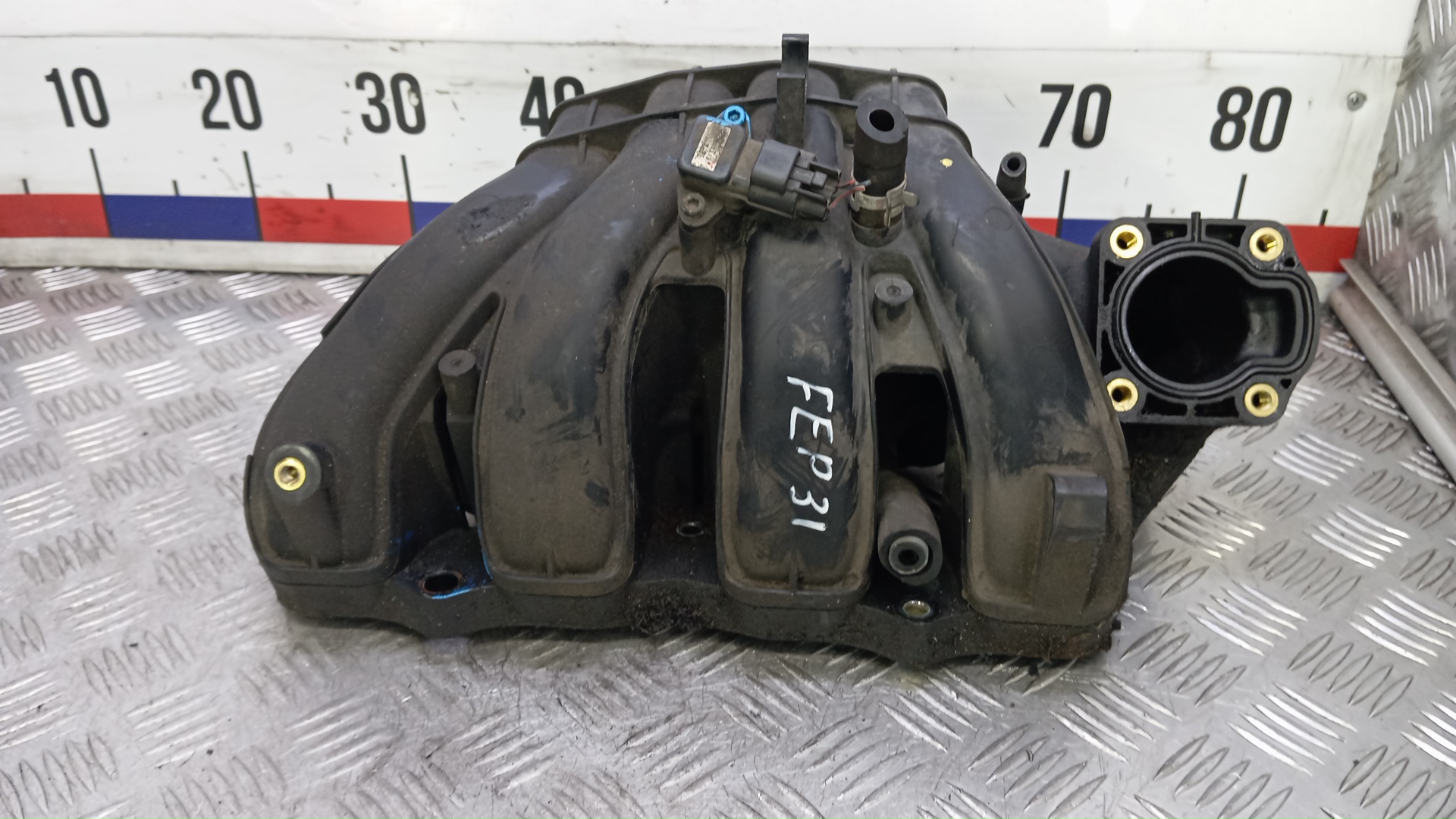 Коллектор впускной