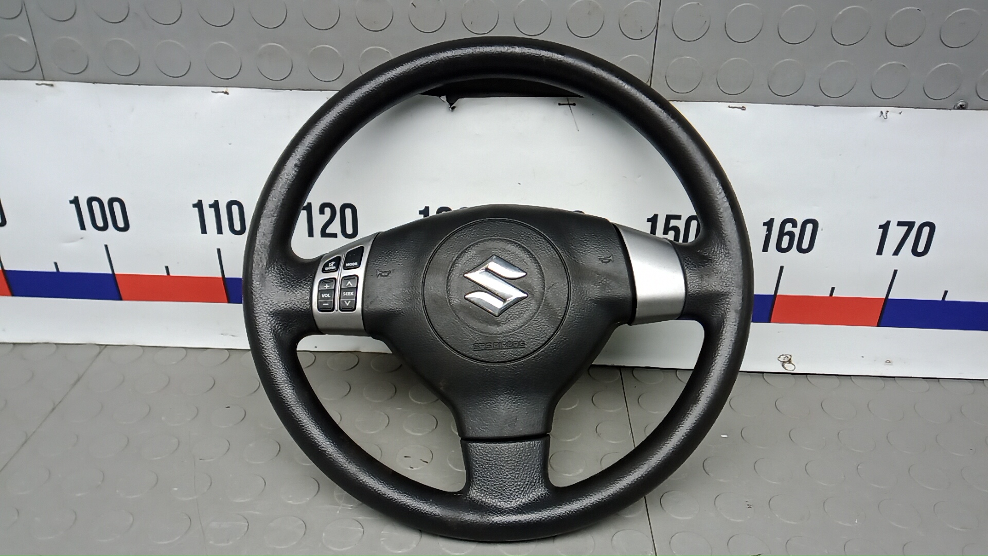 Рулевое колесо (руль)