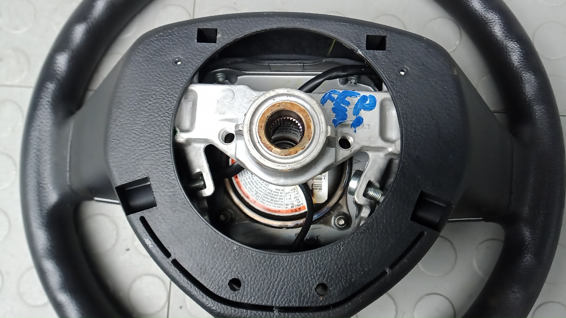 Рулевое колесо (руль)