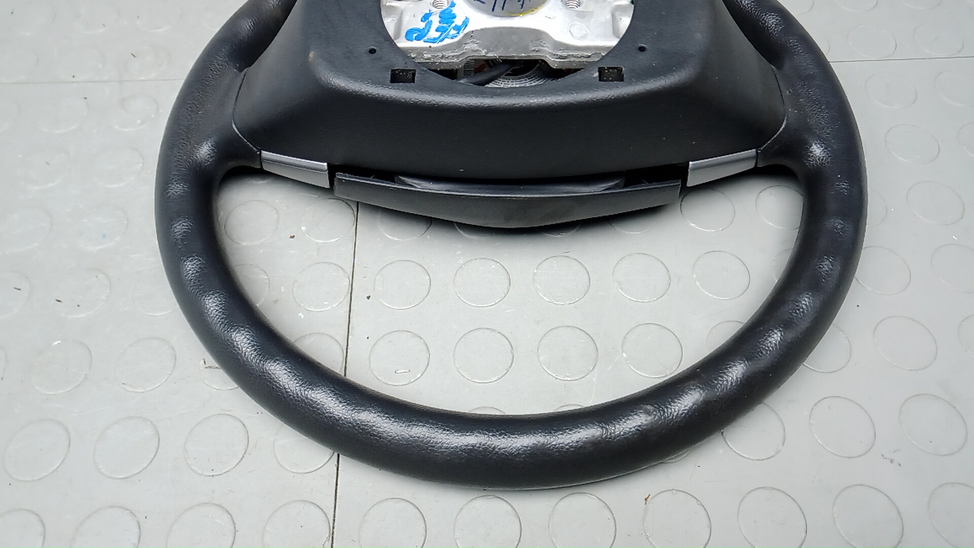 Рулевое колесо (руль)