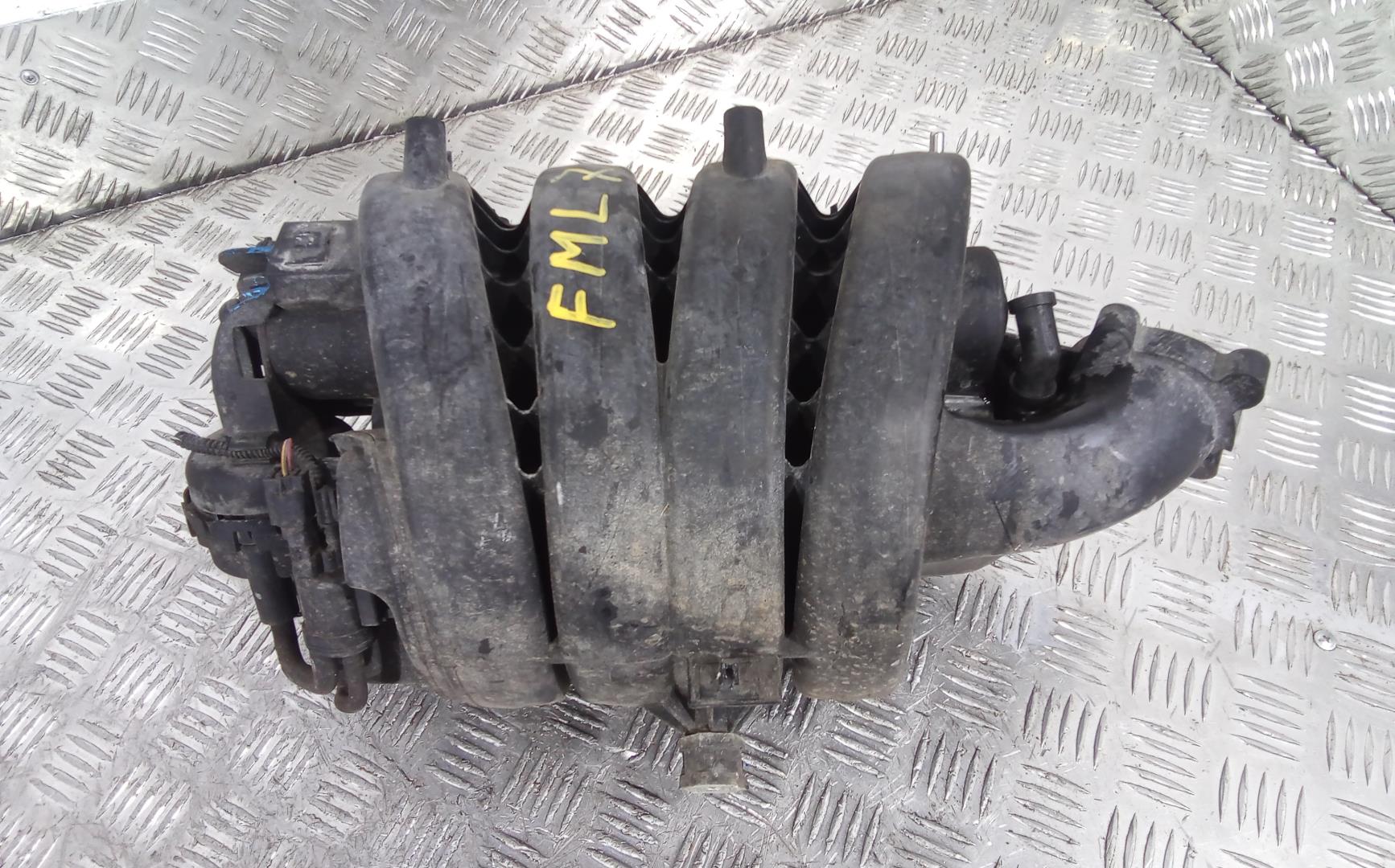 Коллектор впускной