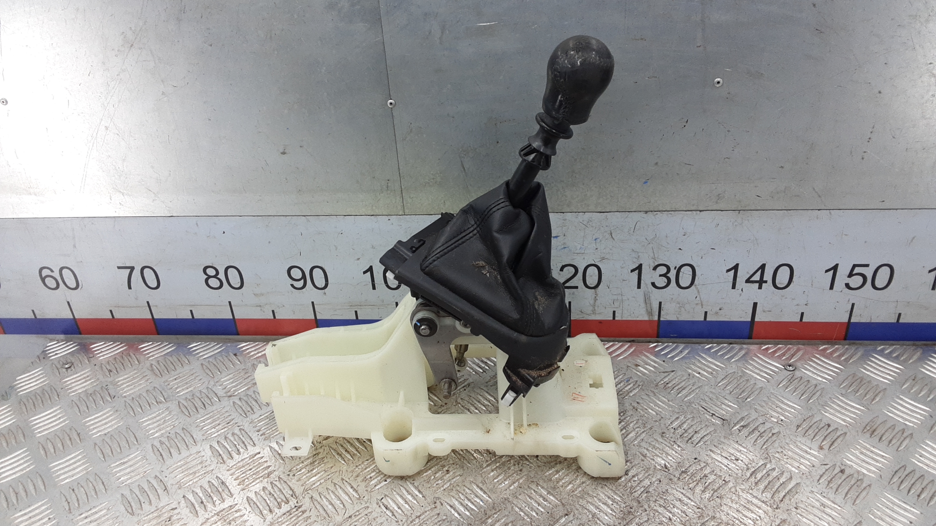 Кулиса МКПП / АКПП