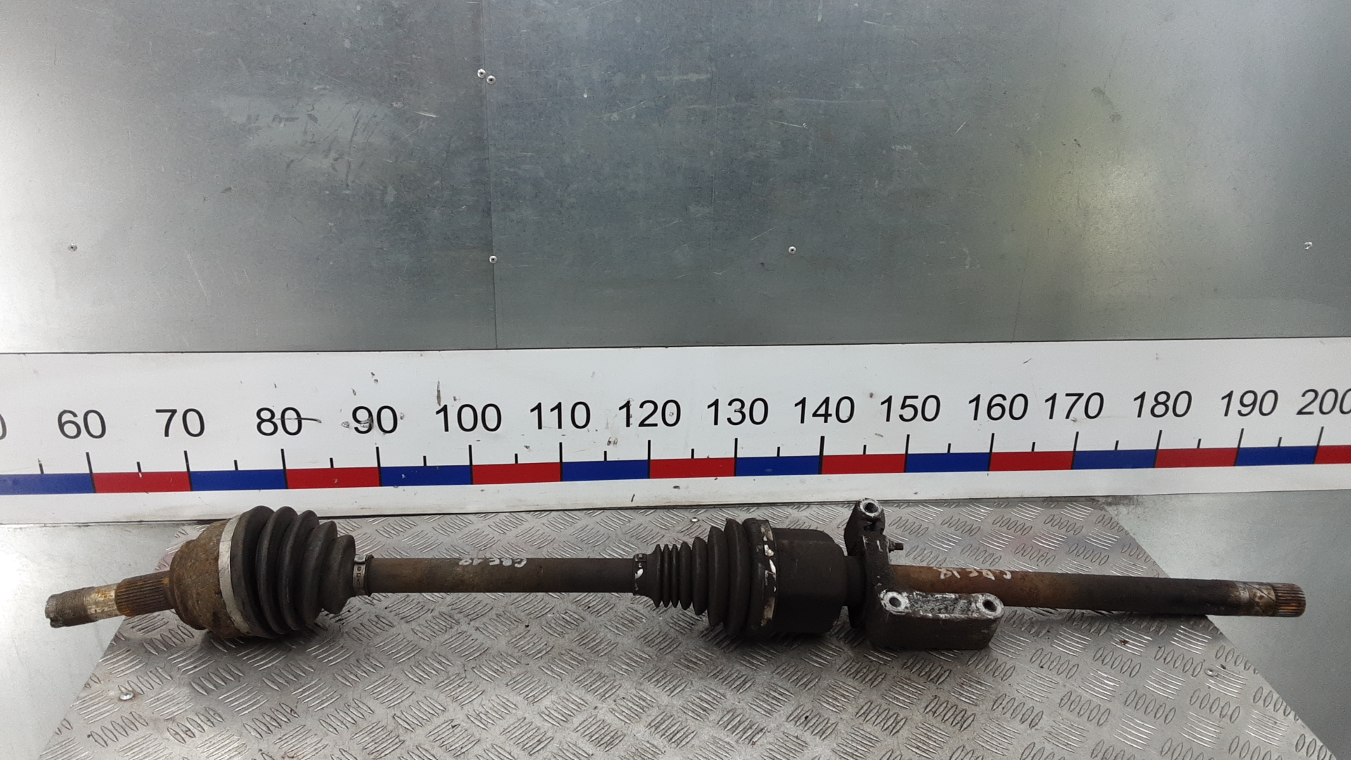 Полуось передняя правая