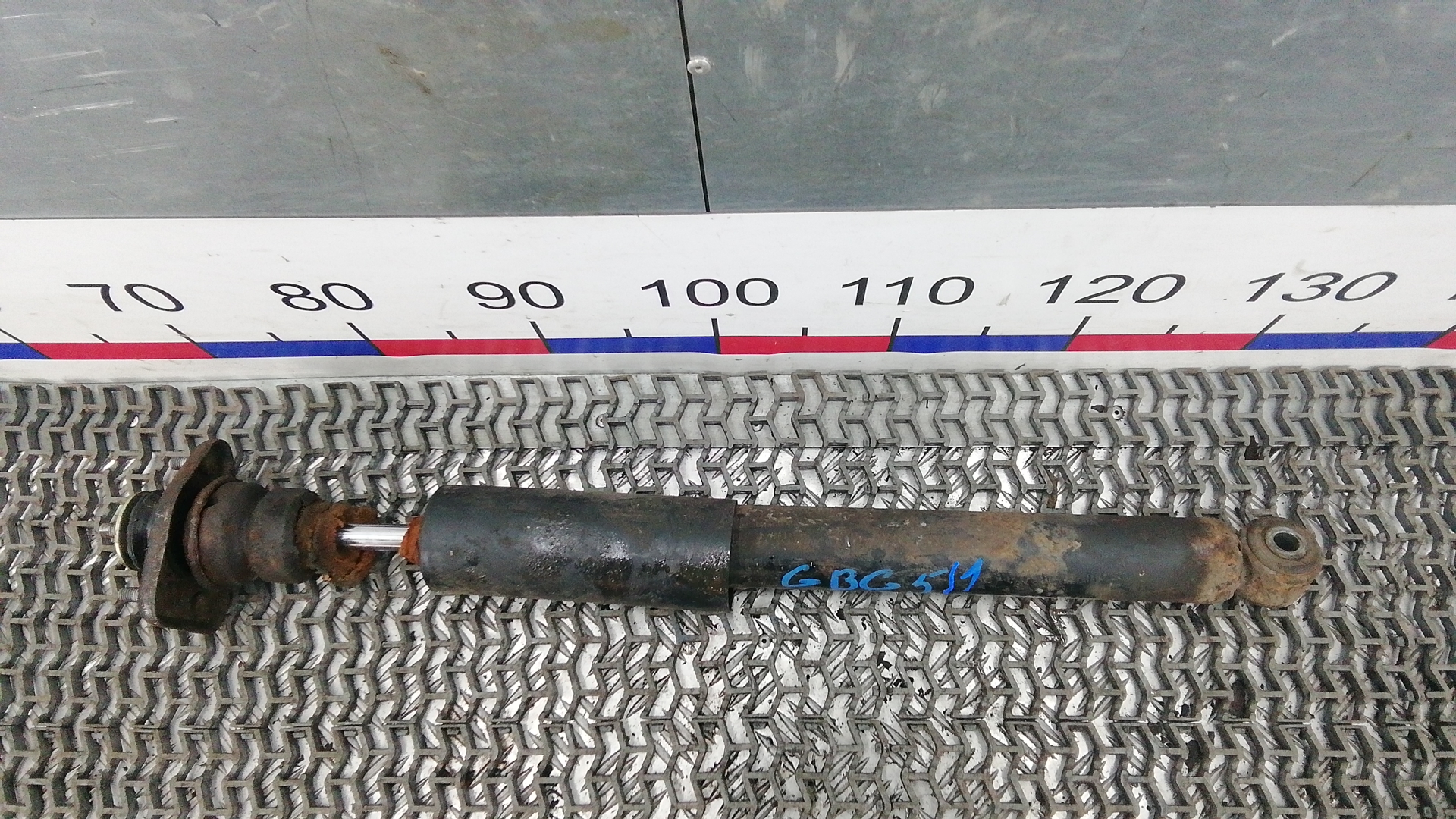 Амортизатор задний (стойка)