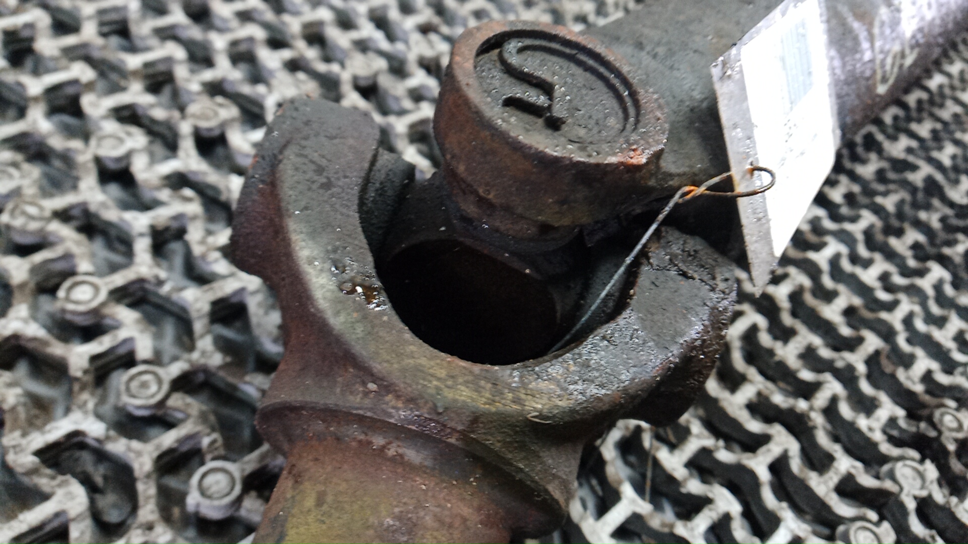 Вал карданный