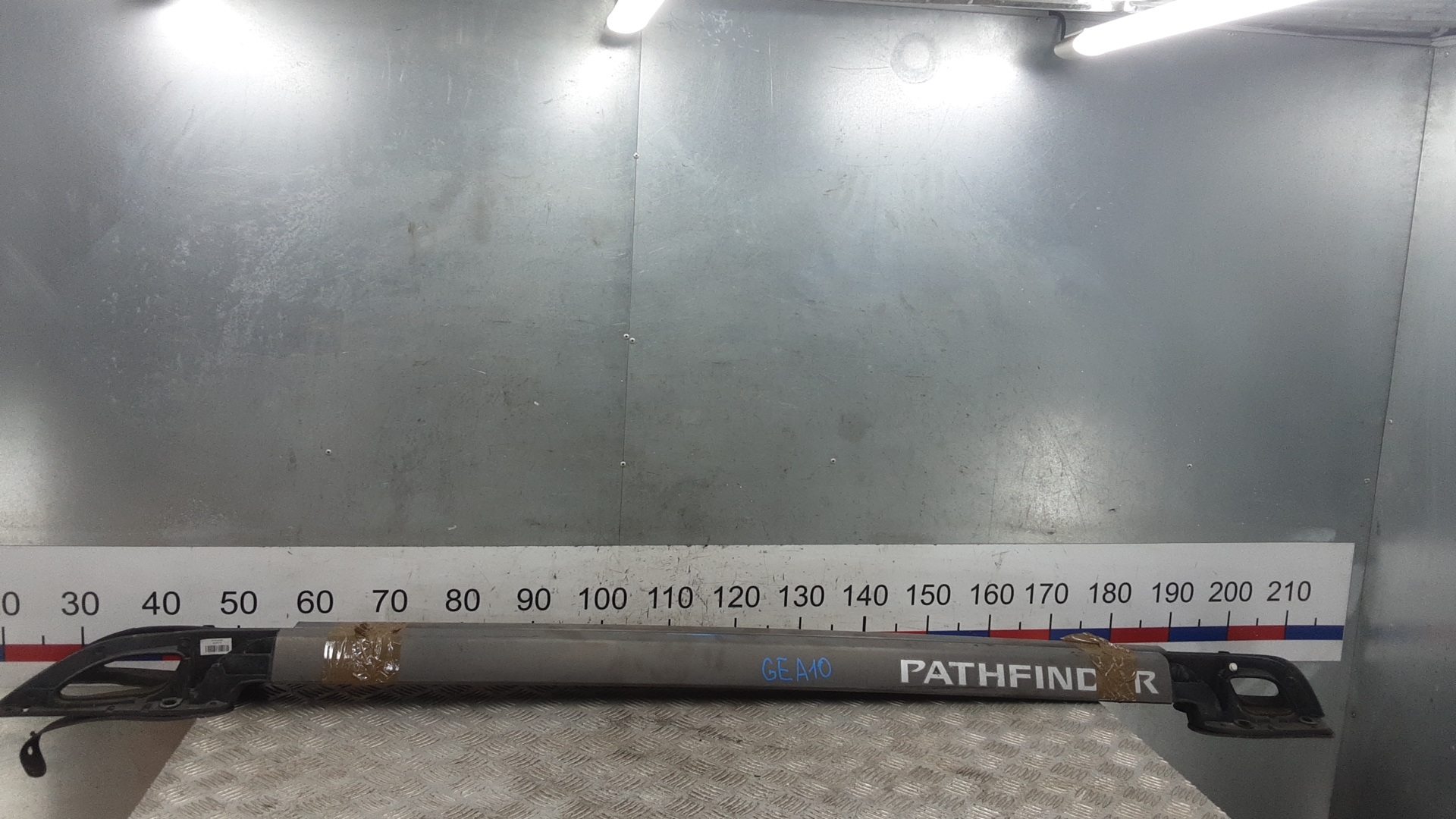 Рейлинги (релинг) к-кт (планки на крышу)