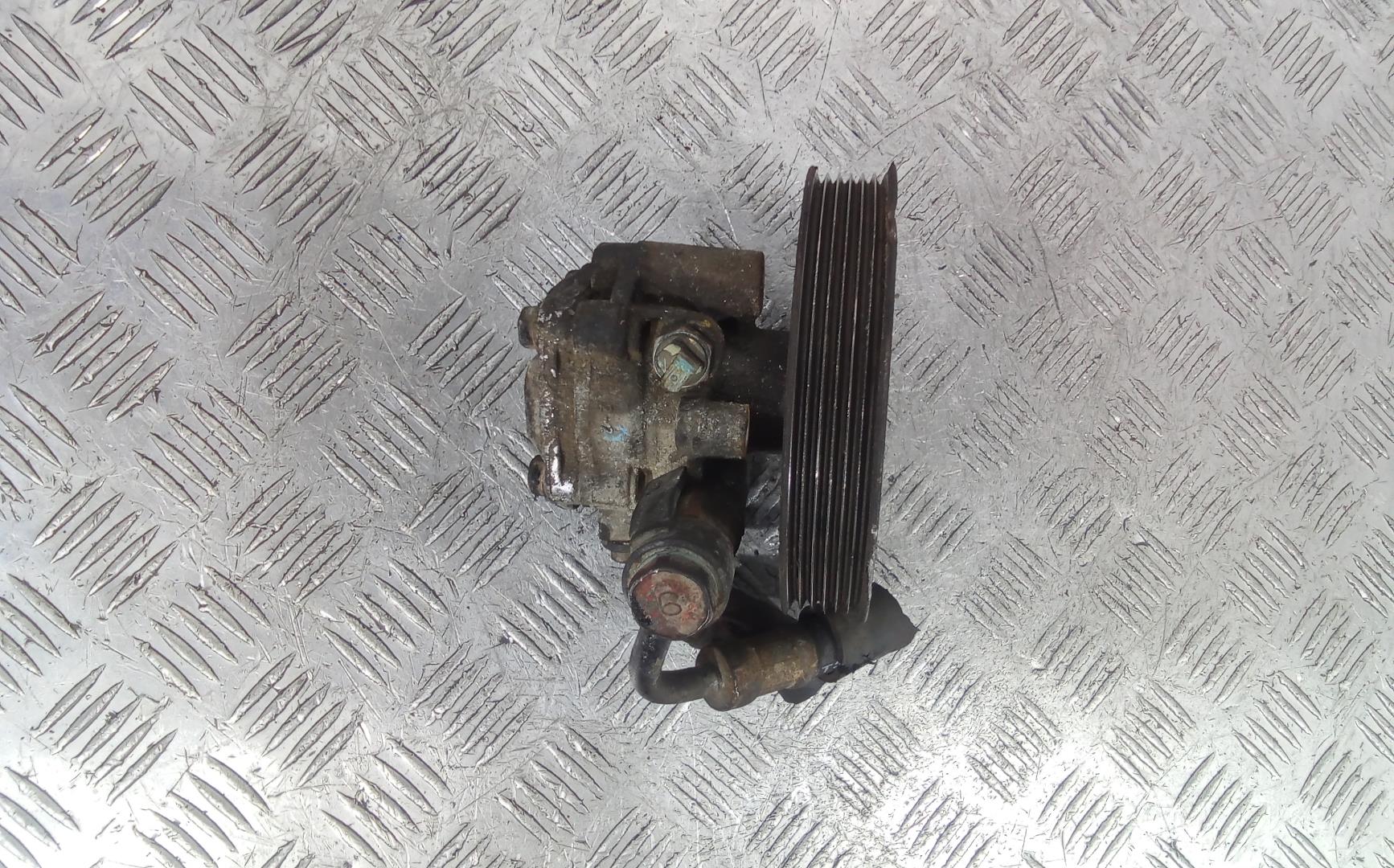 Насос ГУР (гидроусилитель руля)