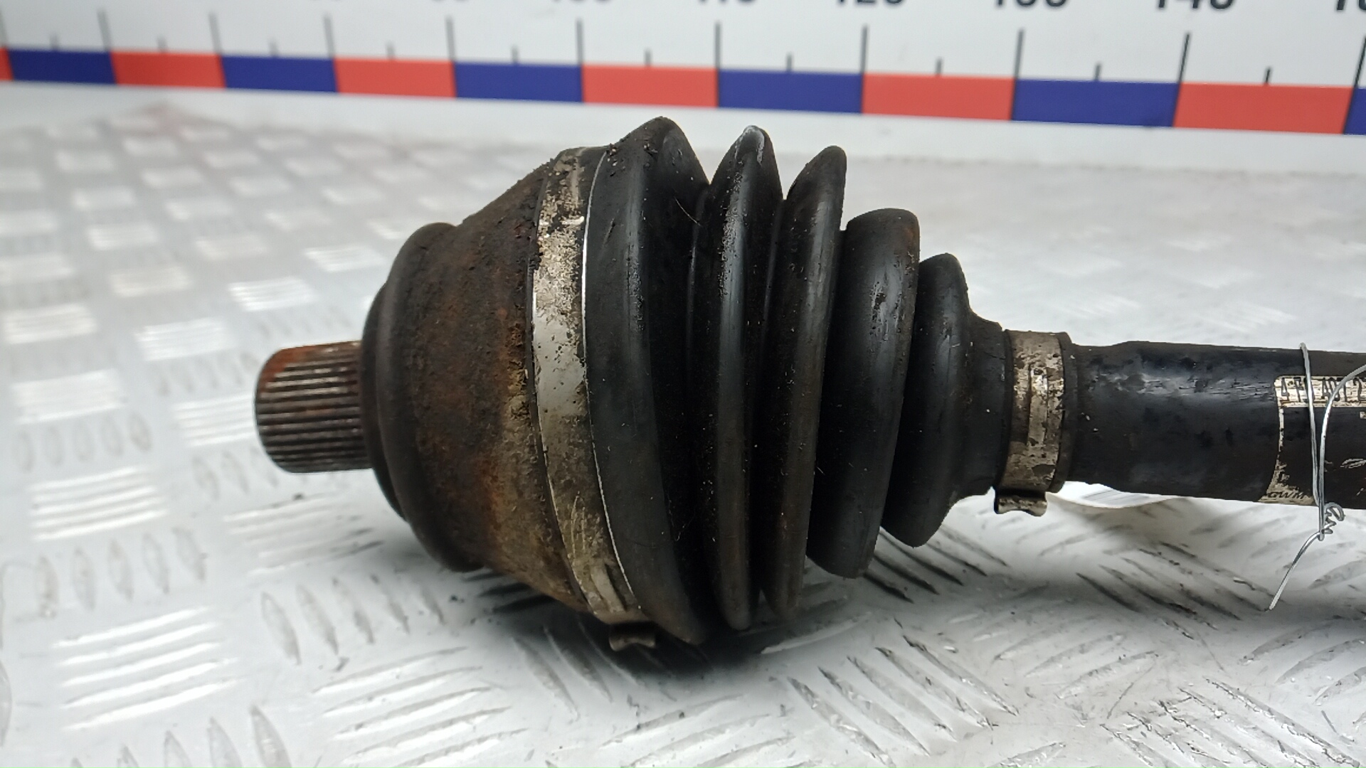 Полуось передняя правая