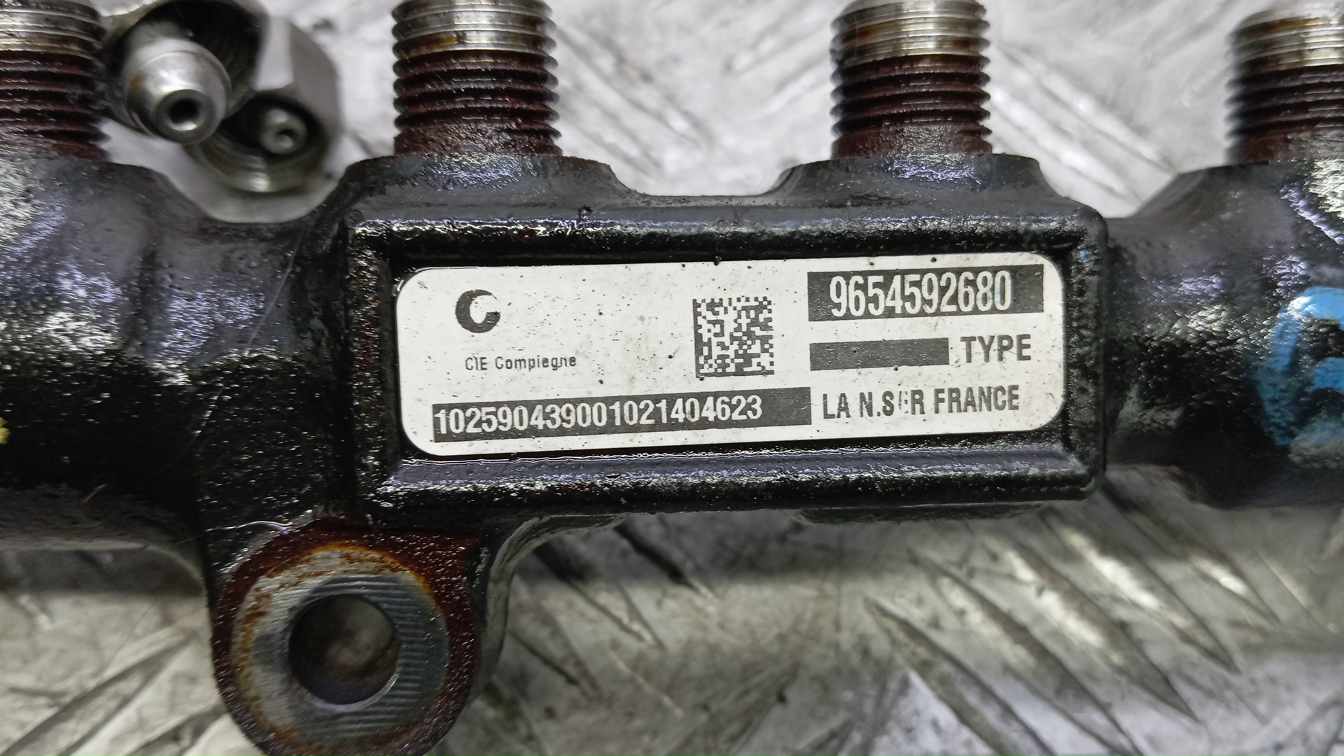 Рейка топливная (рампа)