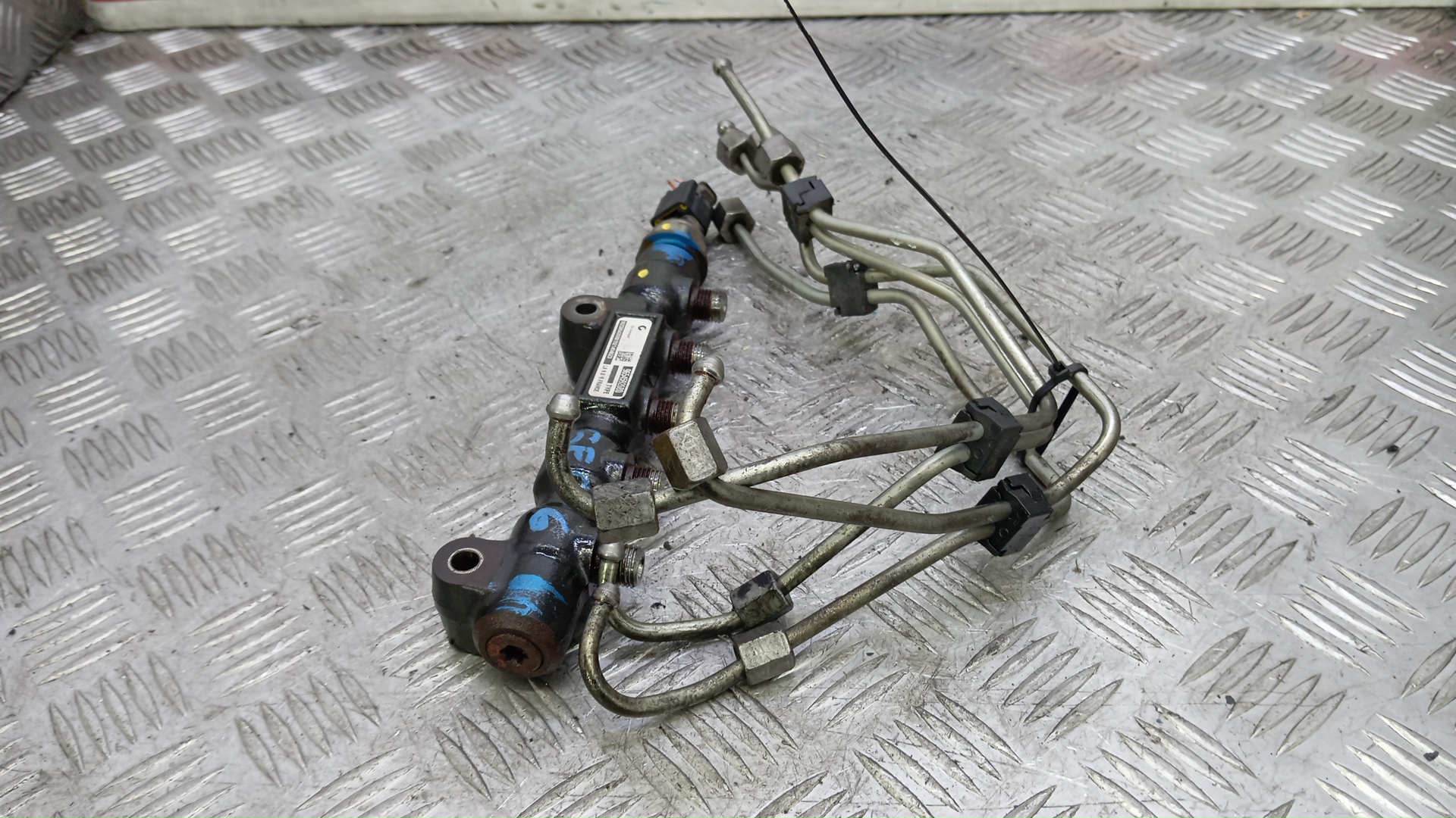 Рейка топливная (рампа)