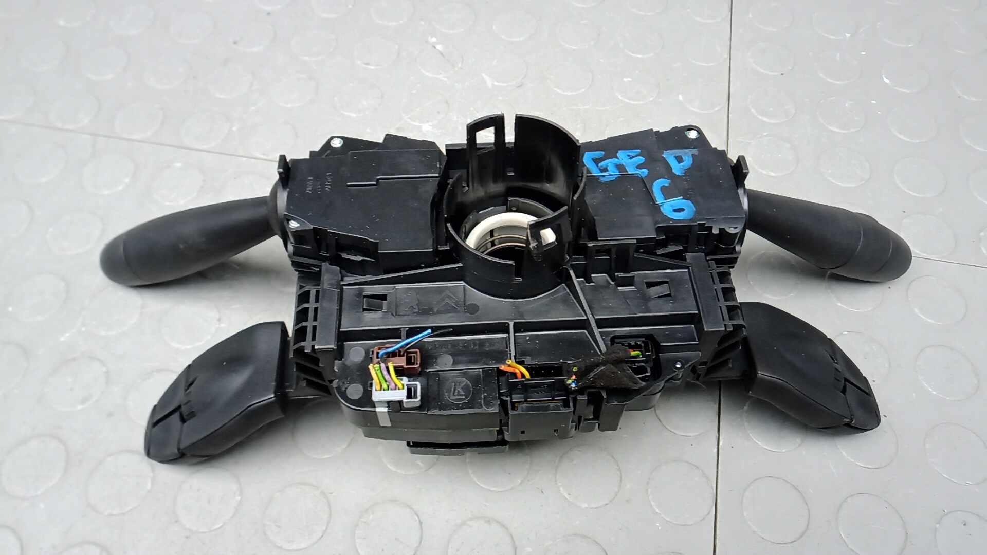 Переключатель подрулевой