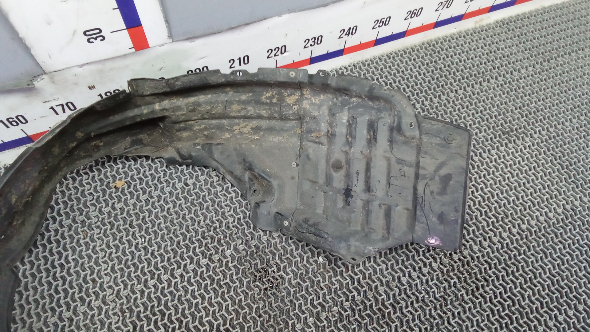 Локер передний правый