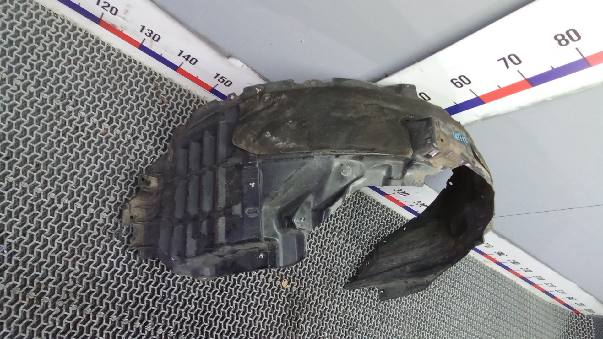 Локер передний правый