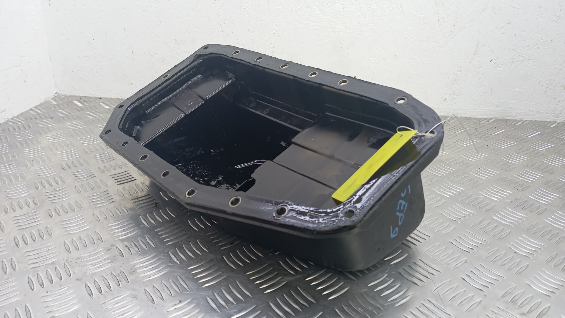 Поддон масляный двигателя (картер)