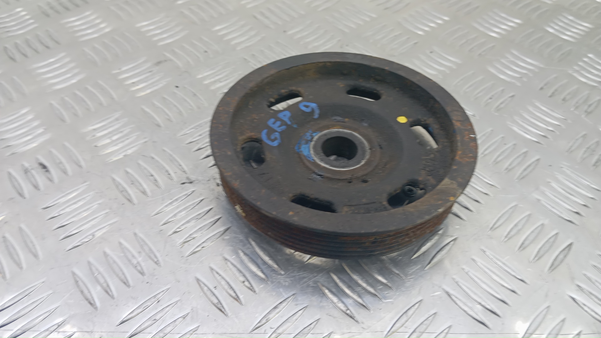 Шкив коленвала